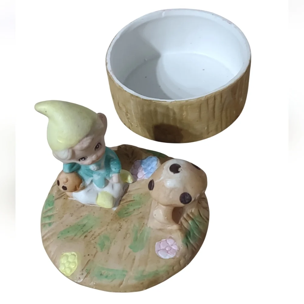 Vintage 70s HOMCO Elf Pixie Gnome Mushroom Ceramic Trinket Box #5404